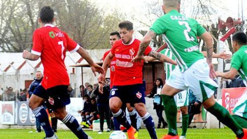 INDEPENDIENTE (CHIVILCOY) Y ÁRBITROS (RADIOGRAFÍA) – CLUB ATLÉTICO