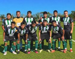EL MONARCA FUE EFECTIVO Y VENCIÓ AL VERDE